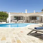 Casa Oceanis فيلة ساليما